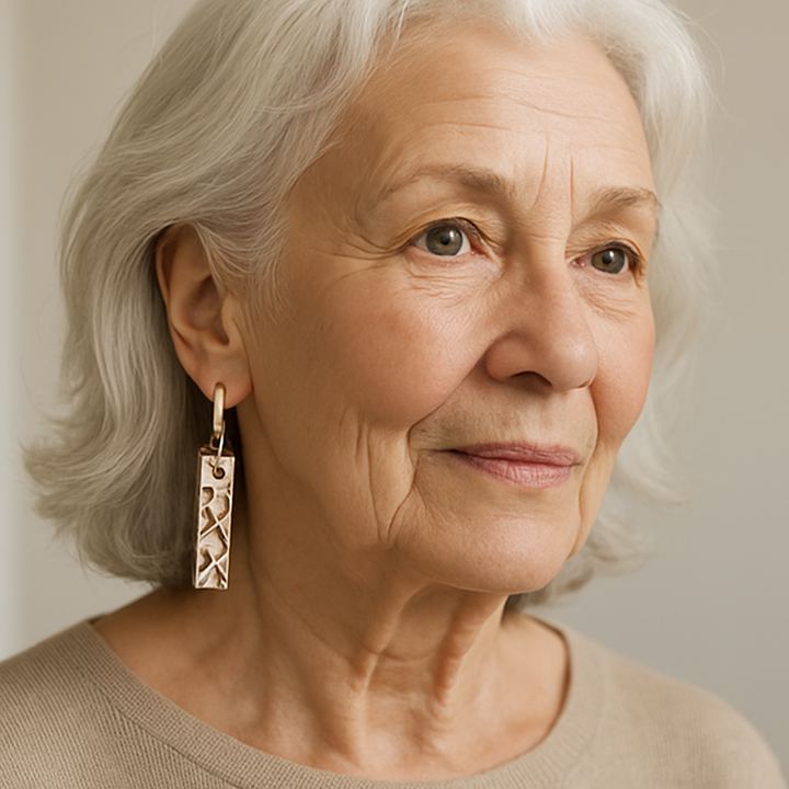 Elegant Rectangular Earrings made of Gold and Silver