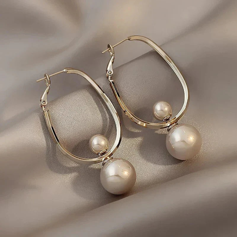 Vintage Charming Pearl Earrings
