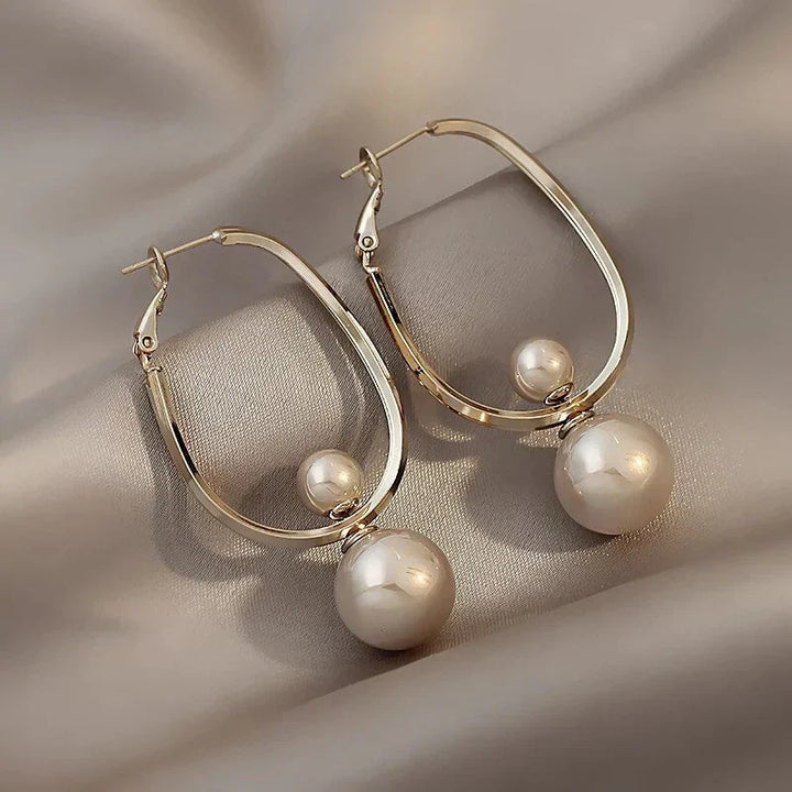 Vintage Charming Pearl Earrings