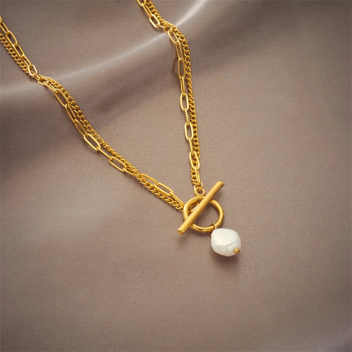 Elise | Pearl Pendant Necklace