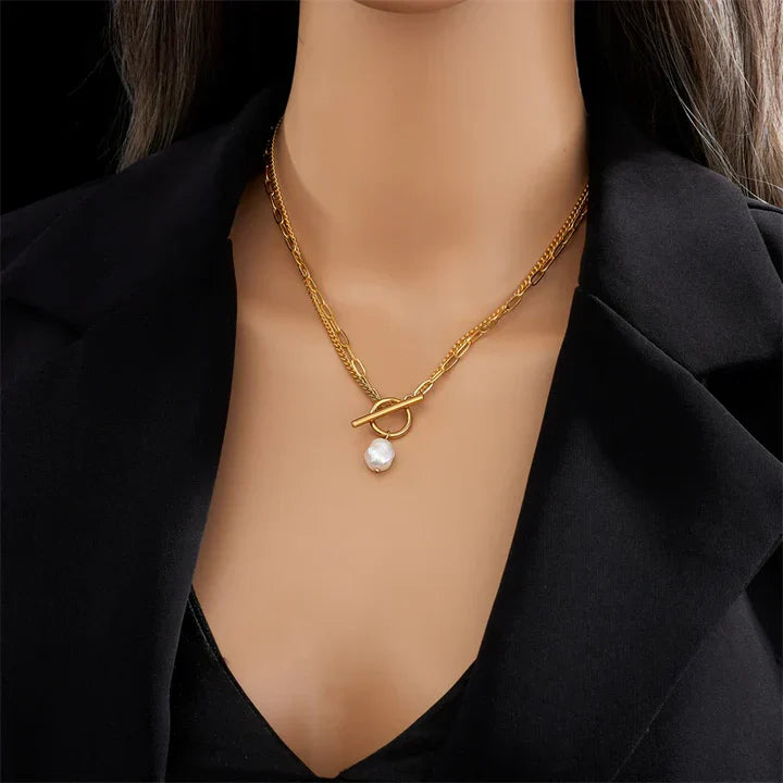 Elise | Pearl Pendant Necklace
